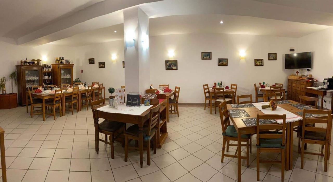 Vila Zoppas Inn Sînnicolau Mare Eksteriør bilde